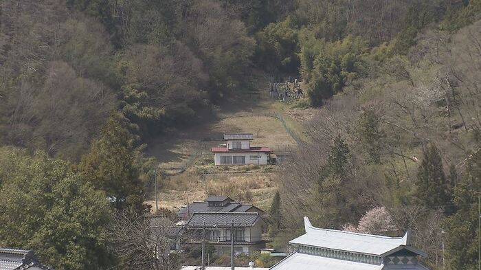 筑北村坂井の山秋集落
