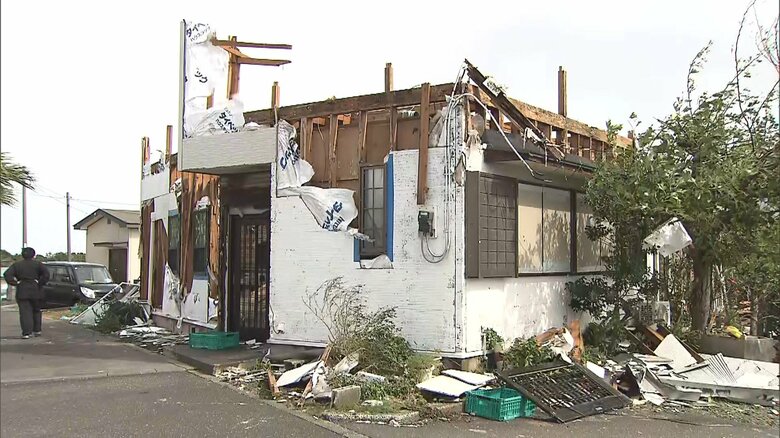 東京都が海上自衛隊に災害派遣要請　台風22号の停電・断水相次ぐ八丈島に給水車輸送など被災者支援へ｜FNNプライムオンライン