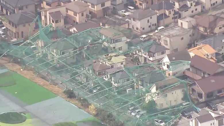 2019年の台風15号でゴルフ練習場の鉄柱が倒壊(千葉・市原市)