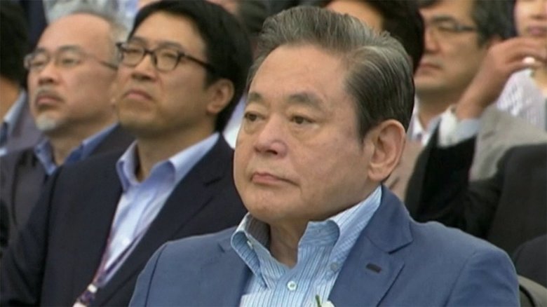 韓国・サムスン会長死去 就任後 世界的企業に
