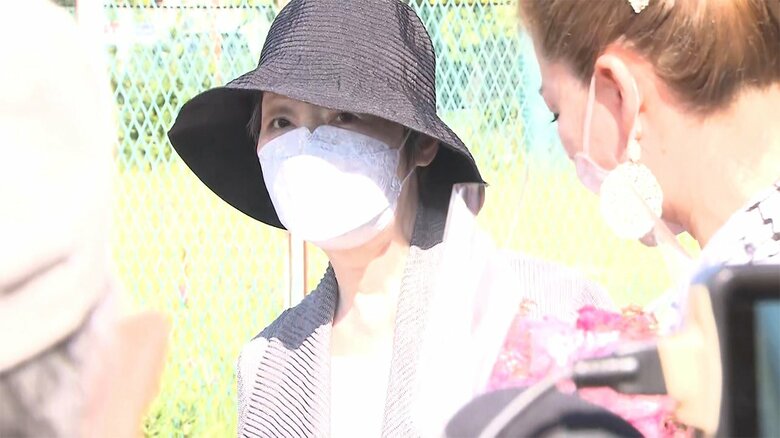 出所後、重信元最高幹部は記者会見を行った。