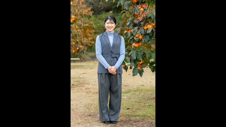 皇居・東御苑の古品種果樹園にて　2024年11月　宮内庁提供