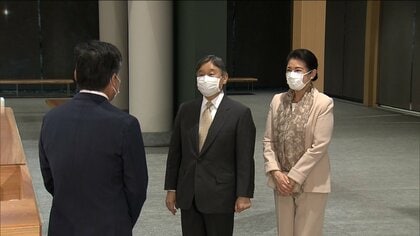 「大変素晴らしい展示で感激しました」天皇皇后両陛下　正倉院の宝物を再現した模造品を鑑賞