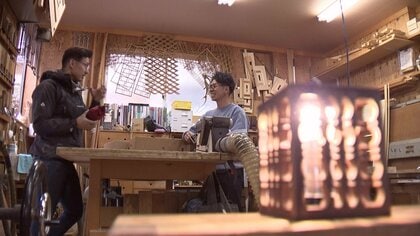 一番人気「ランプシェード」は半年待ち…‟枕の縫製”2代目がアウトグッズで苦境打開【島根発】