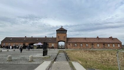 アウシュビッツの光と影 “ホロコーストの歴史と人権を学ぶ場所”は、なぜイスラエルのガザ攻撃を支持するのか