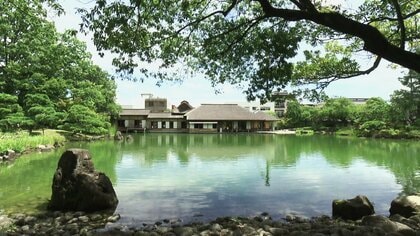 大隈重信も訪れた「養浩館庭園」　福井藩主の別邸が戦後の荒廃から復活　インバウンド人気の観光地に