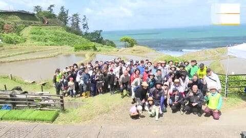 復活の480枚に希望の苗が輝く…地震・豪雨で被害の輪島・白米千枚田で田植え始まる