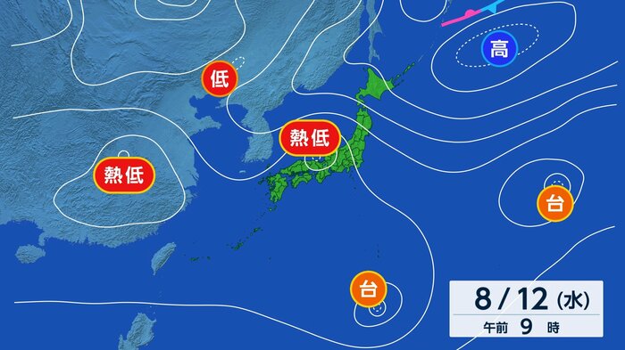 列島周辺には台風や熱帯低気圧が多数存在し雨雲が作り出される状況