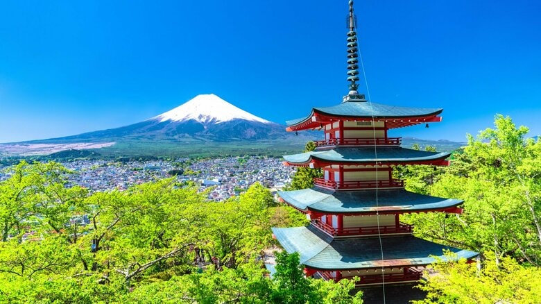 空き家が続く町並みが「ゾンビイベント」で人が集まる街に。空き家ワースト1の山梨・富士吉田市の挑戦｜FNNプライムオンライン