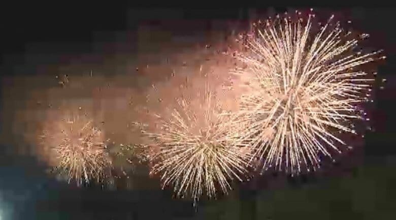江戸時代から続く「筑後川花火大会」例年通りの8月5日開催が決定　1時間で1万5000発打ち上げ　福岡・久留米市｜FNNプライムオンライン