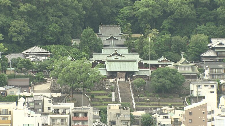 街を見守り続ける諏訪神社