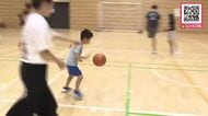【夏休み最終日に子どもたちがスポーツで汗】子どもや親子連れがかけっこやストラックアウトなどさまざまなスポーツに挑戦―和気あいあいと汗を流す＜北海道札幌市＞