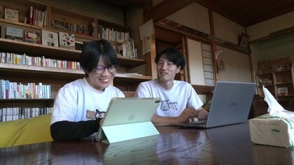 秋田犬がお出迎え　比内地鶏への餌やりやきりたんぽ作り体験も　“農泊”で「秋田・大館市の特産を全国に広めたい」移住夫婦の挑戦