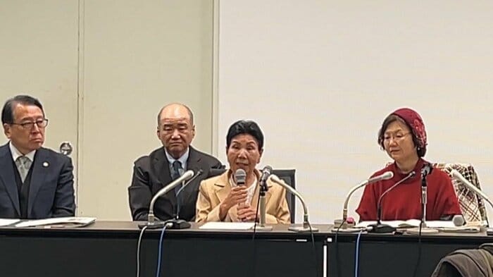 日弁連の会見に出席した袴田ひで子さん　2025年11月26日