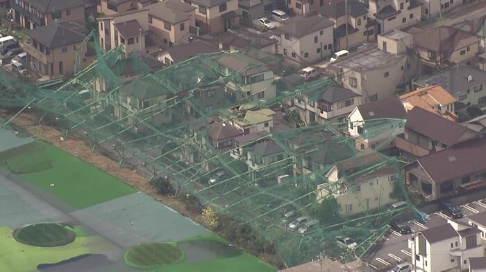 2019年の台風15号では千葉・市原市でゴルフ練習場の鉄製の支柱が倒壊