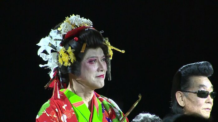 花魁の仮装をしたトラベルマスターズ 鹿島純一社長