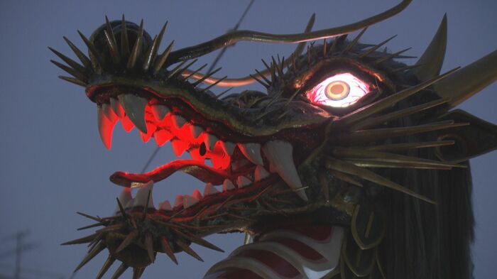 龍の目は光る
