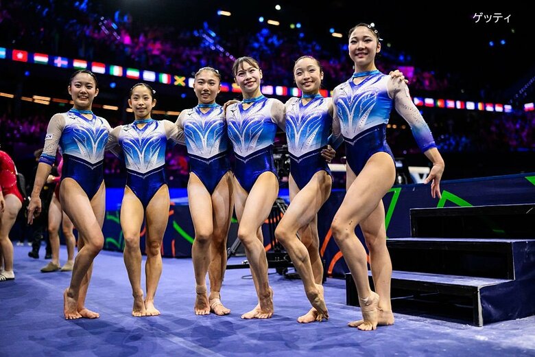 体操女子日本60年ぶり銅メダルの快挙　世界選手権で男子に続きロス五輪の切符つかむ　ベテランと若手の完璧演技で高得点｜FNNプライムオンライン