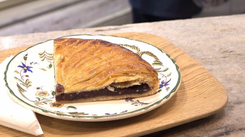 “和菓子文化”が世界へ…フランス伝統菓子「ガレット・デ・ロワ」と日本の「あんこ」が融合　パリで広がる“あんこガレット”　｜FNNプライムオンライン