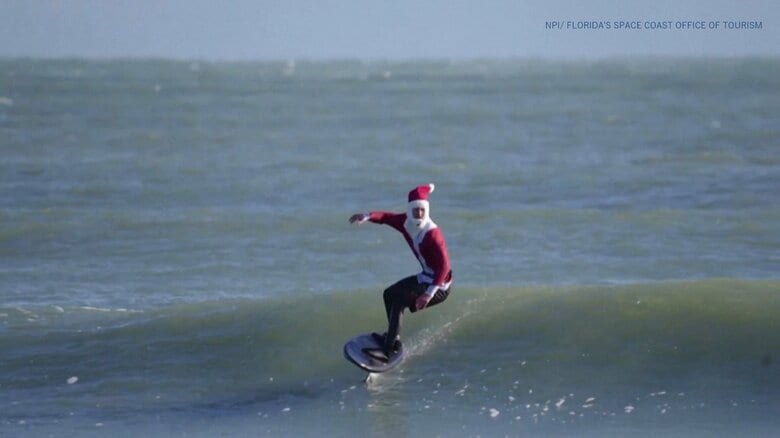 「サーフィンサンタ」大集合 イベント収益でがん患者支援も 米・フロリダ州|FNNプライムオンライン