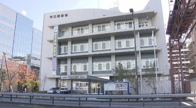 横断中の高齢男性が車にはねられ左太ももの骨折る重傷　ひき逃げ事件として捜査　大阪府警｜FNNプライムオンライン