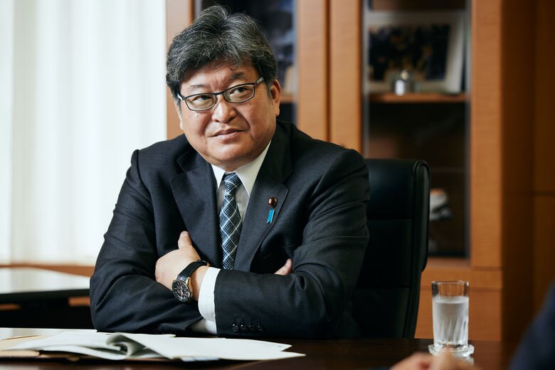 萩生田文科相「教職課程は抜本的に変えていかないといけない」
