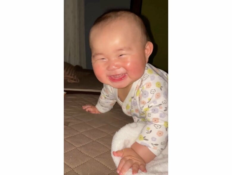 ママとパパに見せる笑顔は特別（提供：とこ地蔵ちゃんさん）