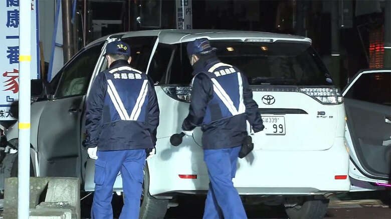 この事故で、吉野容疑者を含めた7人が病院に搬送された