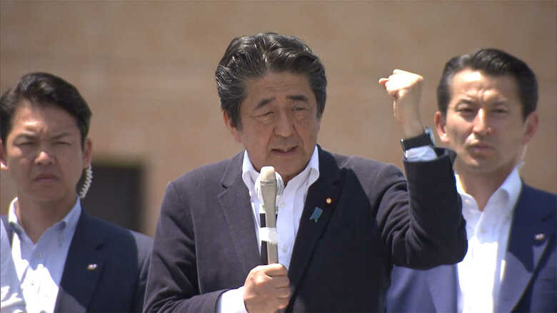 安倍首相の街頭演説を警護するSP(7月20日)
