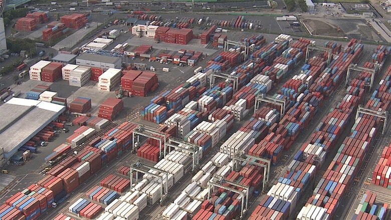 経常収支が一時的に赤字に転落