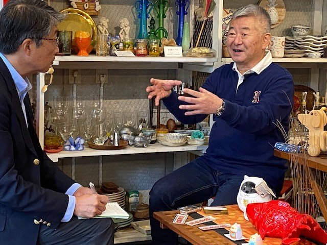 浅草商店連合会理事の諏訪信幸さんは、生粋の浅草っ子だ