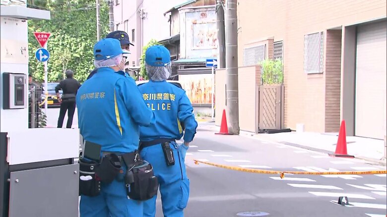 “短髪で身長175センチ”暴力団関係者が逃走中　埼玉県警が2年前の“拳銃殺人事件”で家宅捜索する際に車で捜査員に接触…警察が行方追う　横浜・神奈川区｜FNNプライムオンライン
