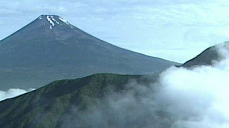 「滑落してしまった」登山者が救助要請　富士山の南に位置する愛鷹連峰の越前岳（標高1504ｍ）警察と消防の救助隊が出動準備すすめる｜FNNプライムオンライン