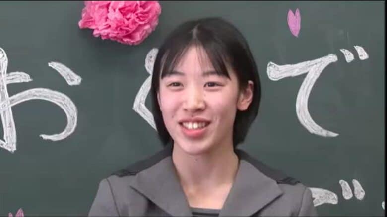 面手凛選手（岡山・山陽学園高校出身）が堂々の「世界卓球」初舞台！団体・クロアチア戦では初勝利【岡山】｜FNNプライムオンライン