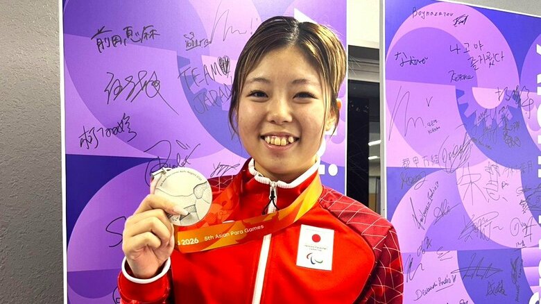 アジアパラ大会・水泳で福井工大の前田恵麻選手が「銀」「銅」　今大会で通算3つメダル獲得　女子400m自由形と男女混合400ｍメドレーリレー｜FNNプライムオンライン