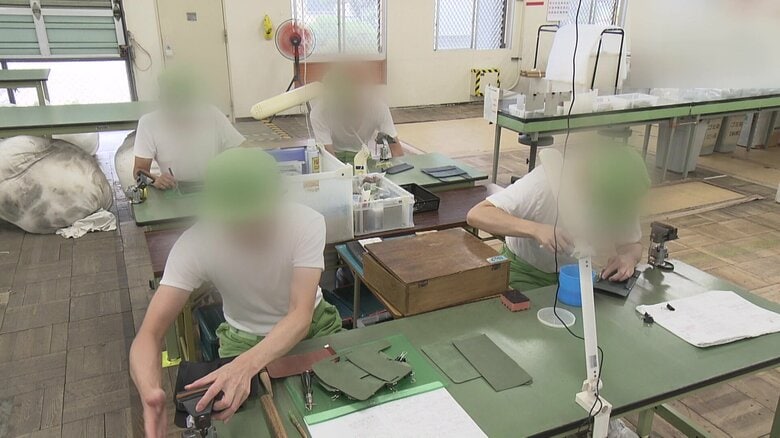 “受刑者が作ったせっけん”が1時間で完売　刑務所内での作業にカメラが潜入…「矯正展」から社会復帰を考える｜FNNプライムオンライン