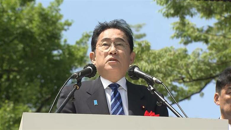 「力強い賃上げを実現できるようともに取り組んでいこう」と述べた