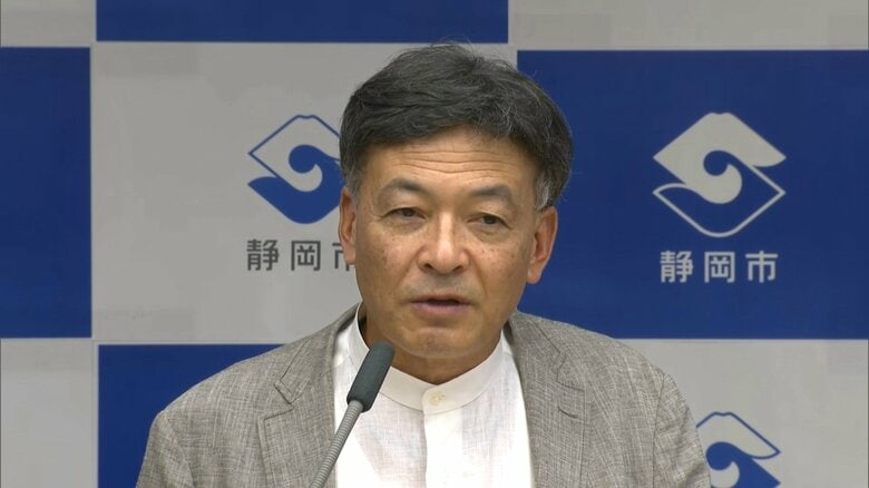 分別収集について説明する難波喬司 市長