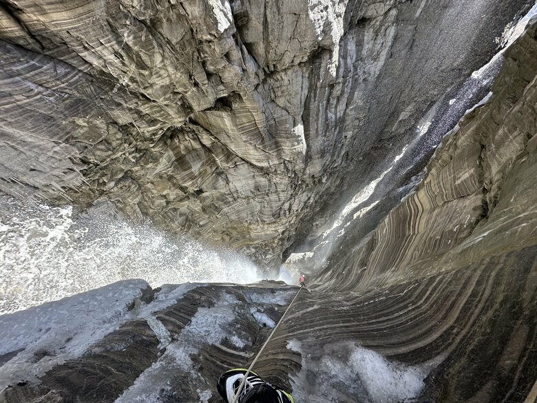 悪魔の谷と呼ばれる前人未到の渓谷「セティ・ゴルジュ」　撮影：田中彰