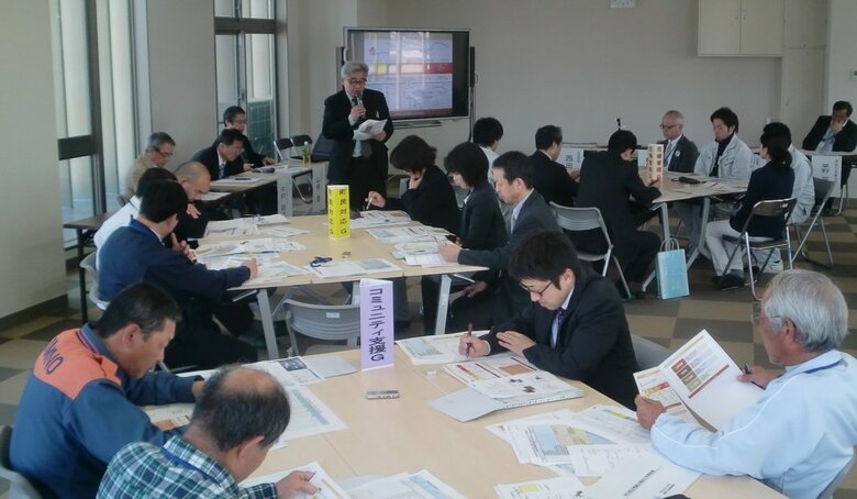 タイムライン策定検討部会　三重・紀宝町 2014年4月
(紀宝町/環境防災総合政策研究機構提供)