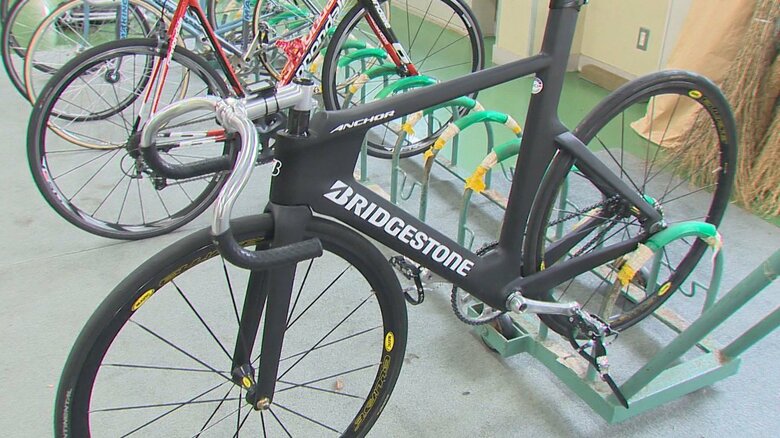 松崎選手の自転車