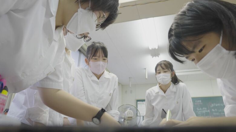 戸塚さんの母校・富士高校の新聞部