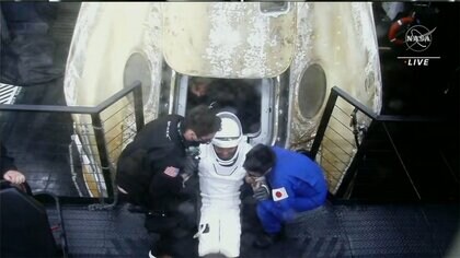 【速報】若田光一さんが地球に帰還　米・フロリダ州沖に着水