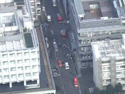 “テトラクロロシラン”入る…名古屋大学の研究棟で化学薬品の瓶が爆発 破片が当たるなどした男性3人を搬送