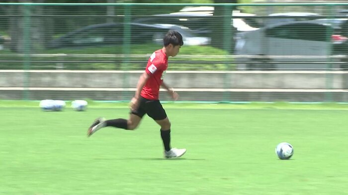 FW粟飯原尚平選手