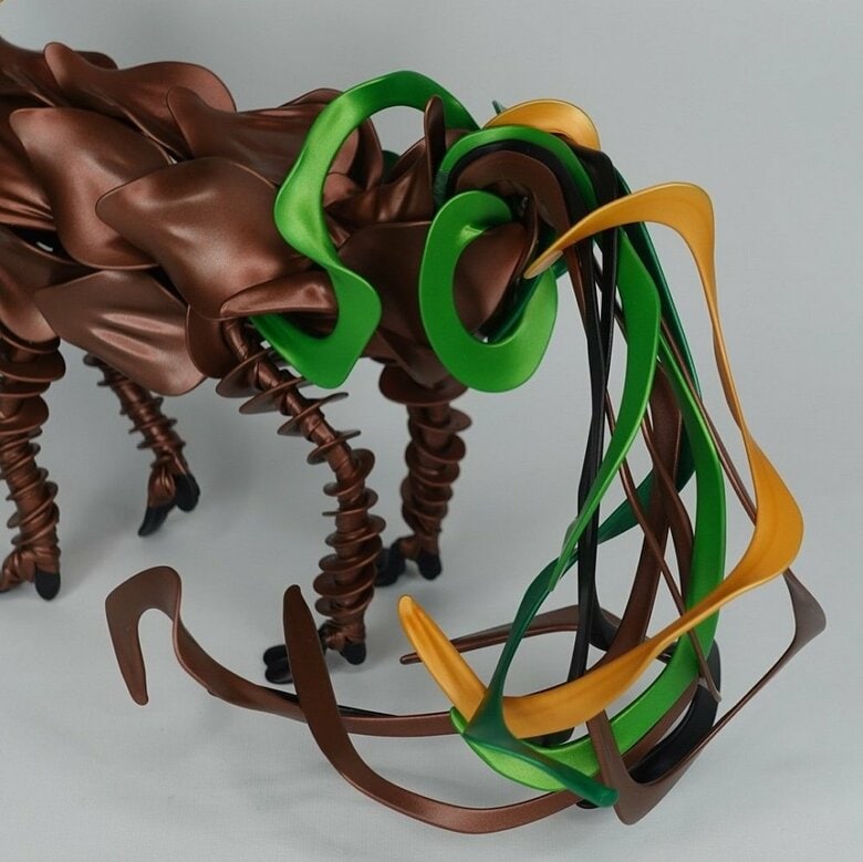 「神鹿–春雷–」後ろ部分