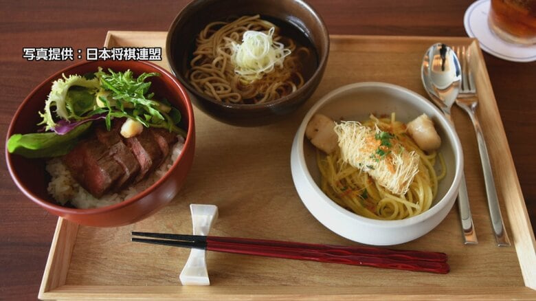 服部七段の昼食