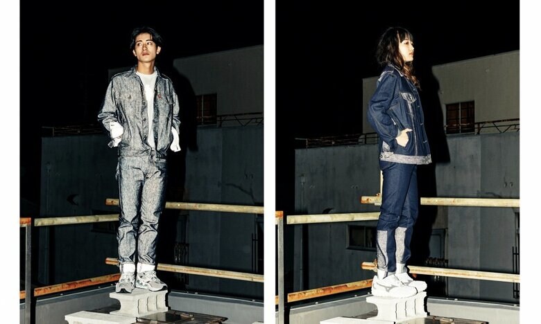 デニムセット　左：全面反射　右：一部分反射（提供：丸仁）