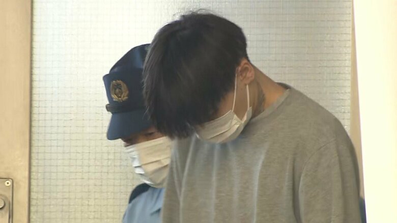 送検される若山耀人容疑者（東京・田園調布署 2日）