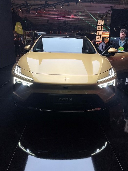 ポールスター4（撮影：清水俊宏）